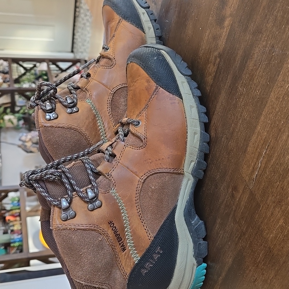Ariat Women's Skyline Waterproof Hiking Boots - Brown and Black Ladies Size 8 - Picture 2 of 9